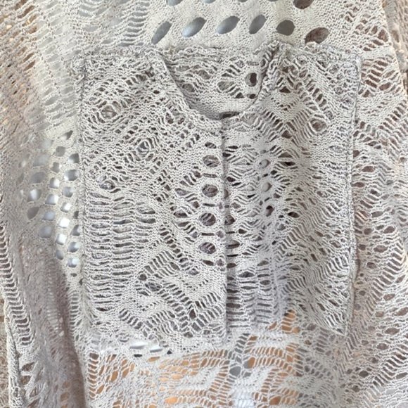 Lily by Firmiana bohemian beige crochet vest with front pockets. Women’s size S - Picture 7 of 11